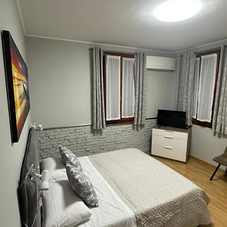 My Tiny Venice Apartment Marghera